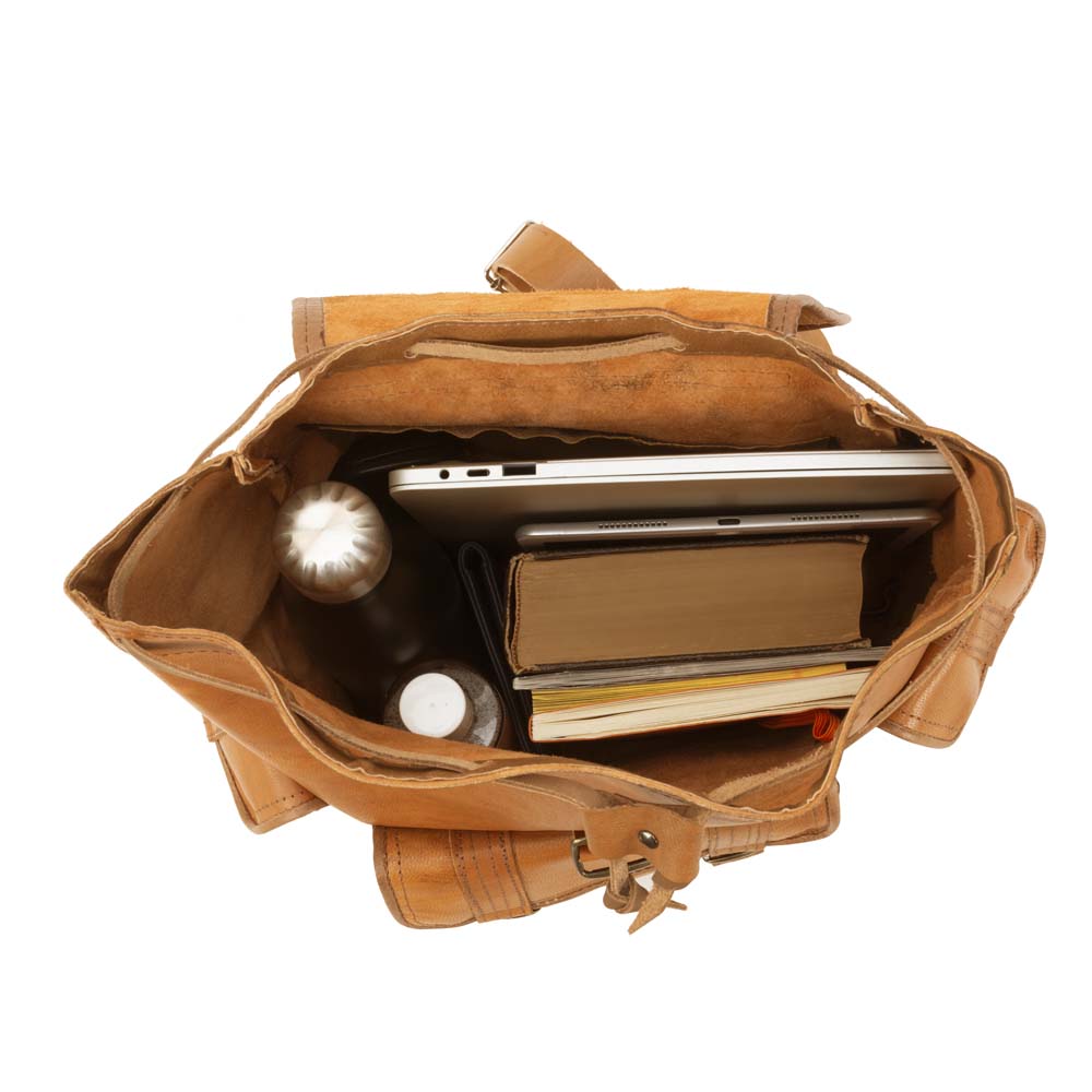 Side Pocket Backpack brown, handmade leather bag - inside View