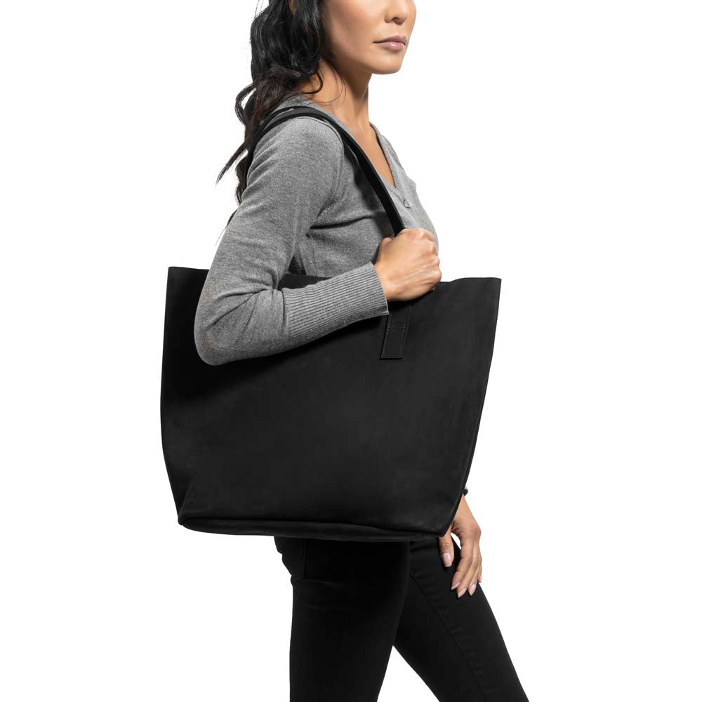 Classic Tote Leather Bag in Suede black - model view