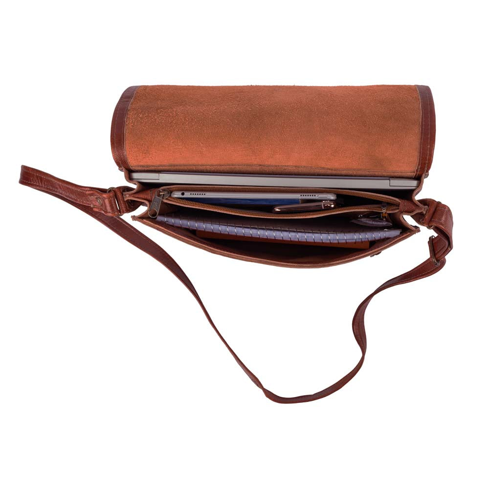  Messenger Bag brown, handmade leather bag - Inside View